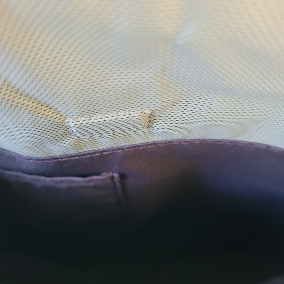 Temi T Tech crossbody - Picture 16 of 16